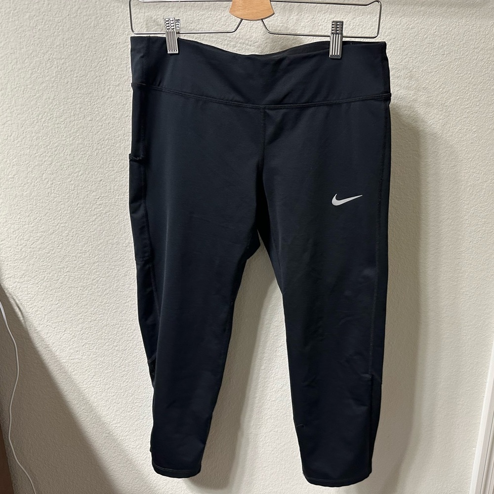 Nike Dri Fit Cropped Legging, Sz L